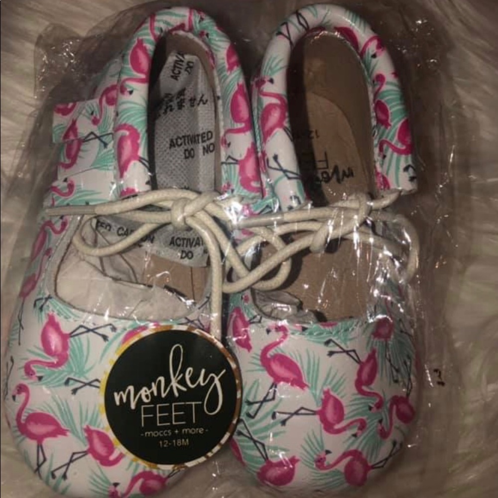 Monkey Feet 12/18